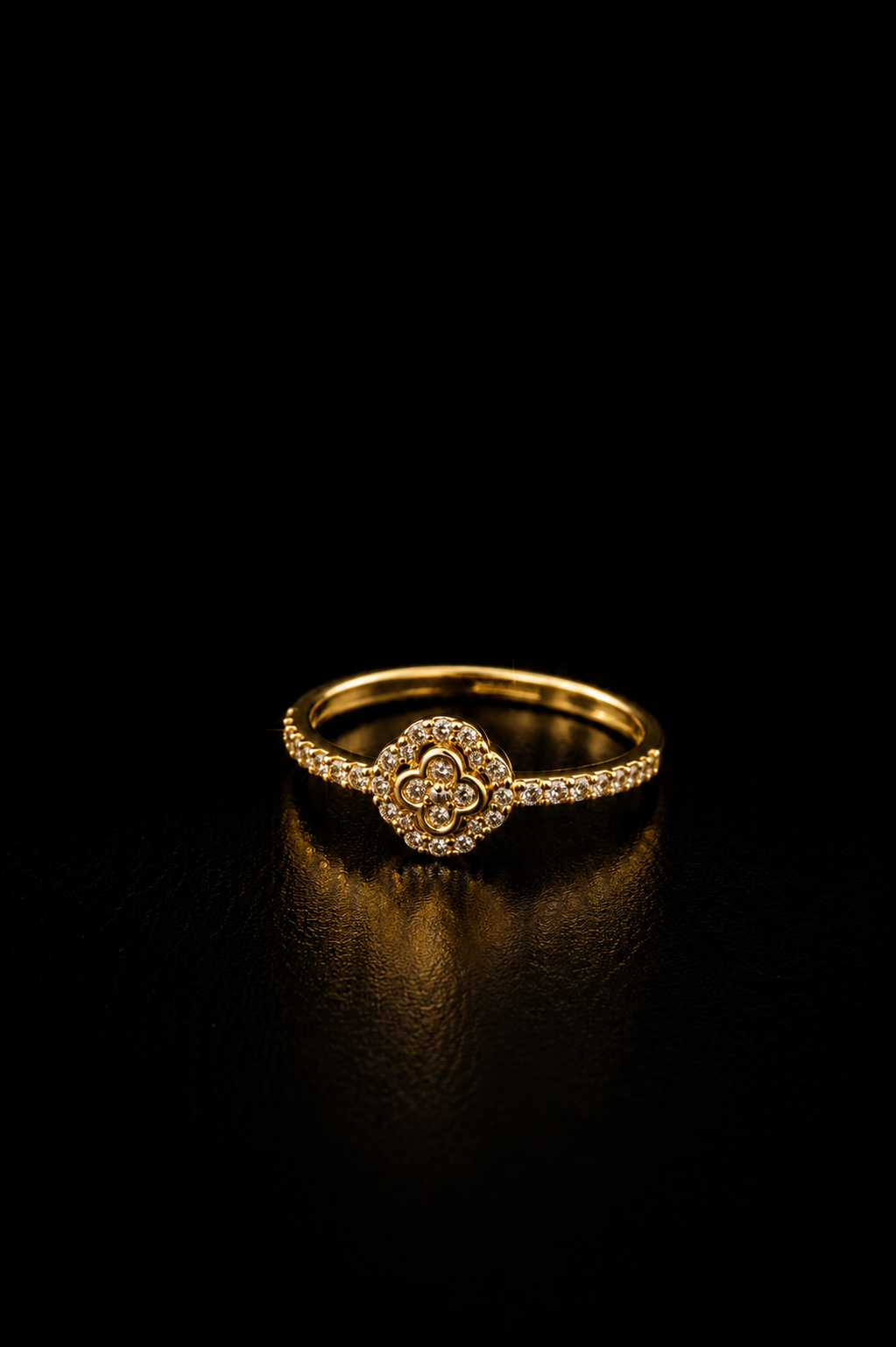 14k Gold CZ Small Clover Ring